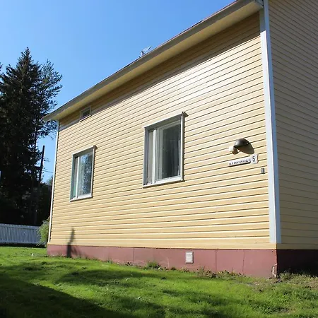Kymppi Holiday home *